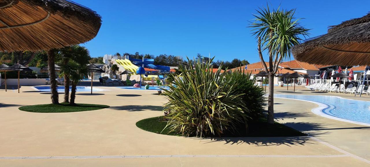 Mobilhome 2Ch Climatise-Terrasse Fermee-4 Velos-Camping 4 Etoiles Les Charmettes Les Mathes Bagian luar foto