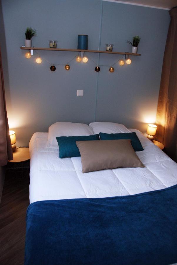 Mobilhome 2Ch Climatise-Terrasse Fermee-4 Velos-Camping 4 Etoiles Les Charmettes Les Mathes Bagian luar foto