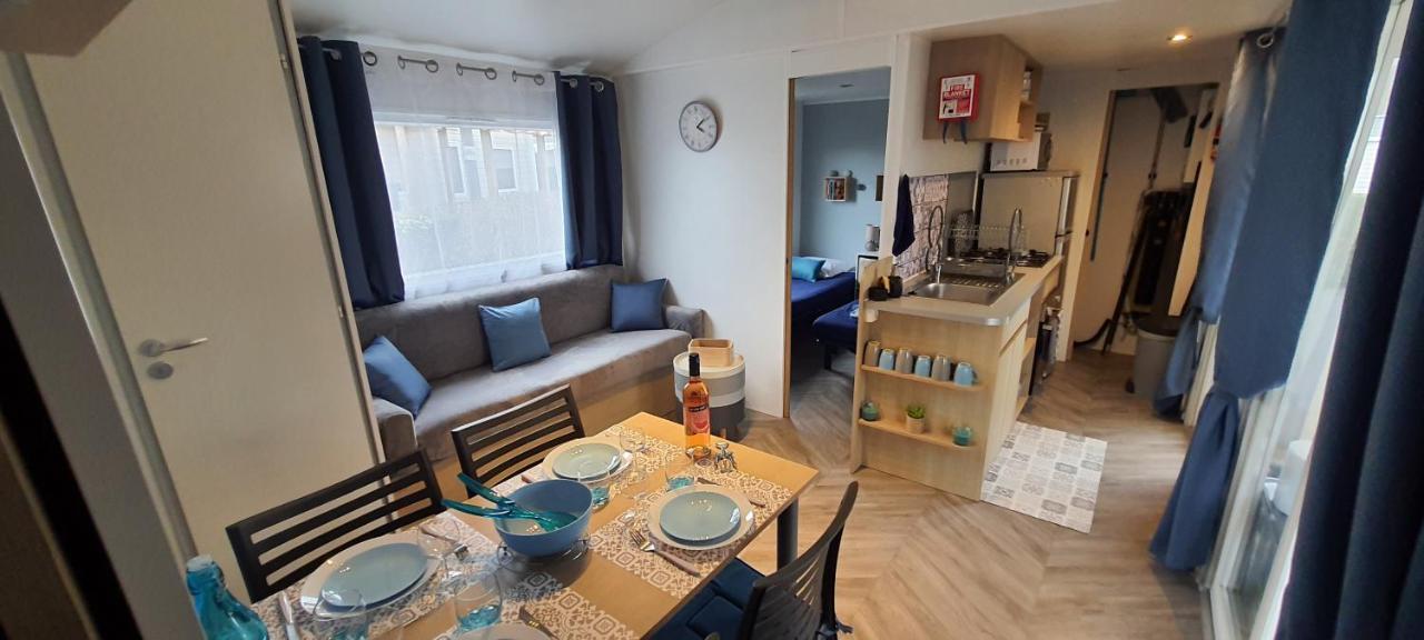 Mobilhome 2Ch Climatise-Terrasse Fermee-4 Velos-Camping 4 Etoiles Les Charmettes Les Mathes Bagian luar foto